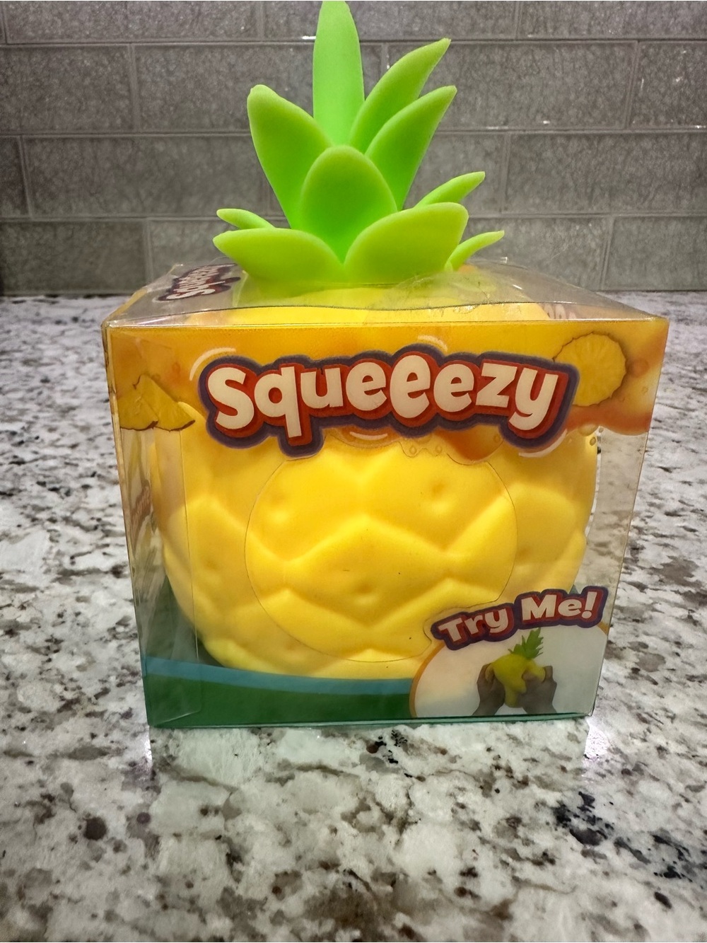 Sunny Days Squeeezy Pineapple